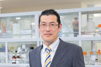 「生命科学の謎を解き明かしたい」<br>第一線で活躍するカエル研究者