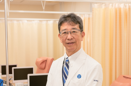 肺がんの新薬開発に向けて大規模な治験に力を尽くす