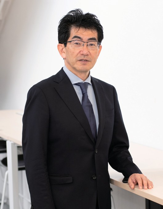 山田岳史先生